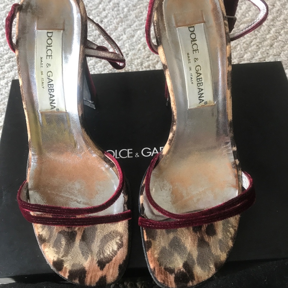 Dolce A& Gabbana Sandals View 3